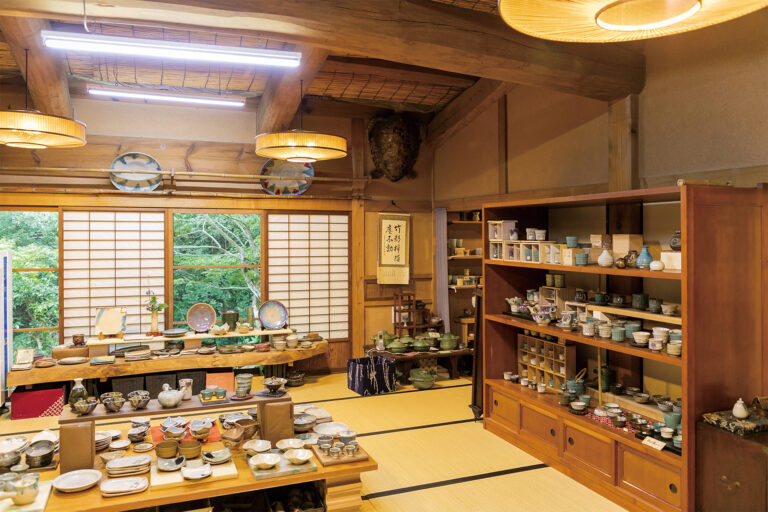 上野焼香春徹山